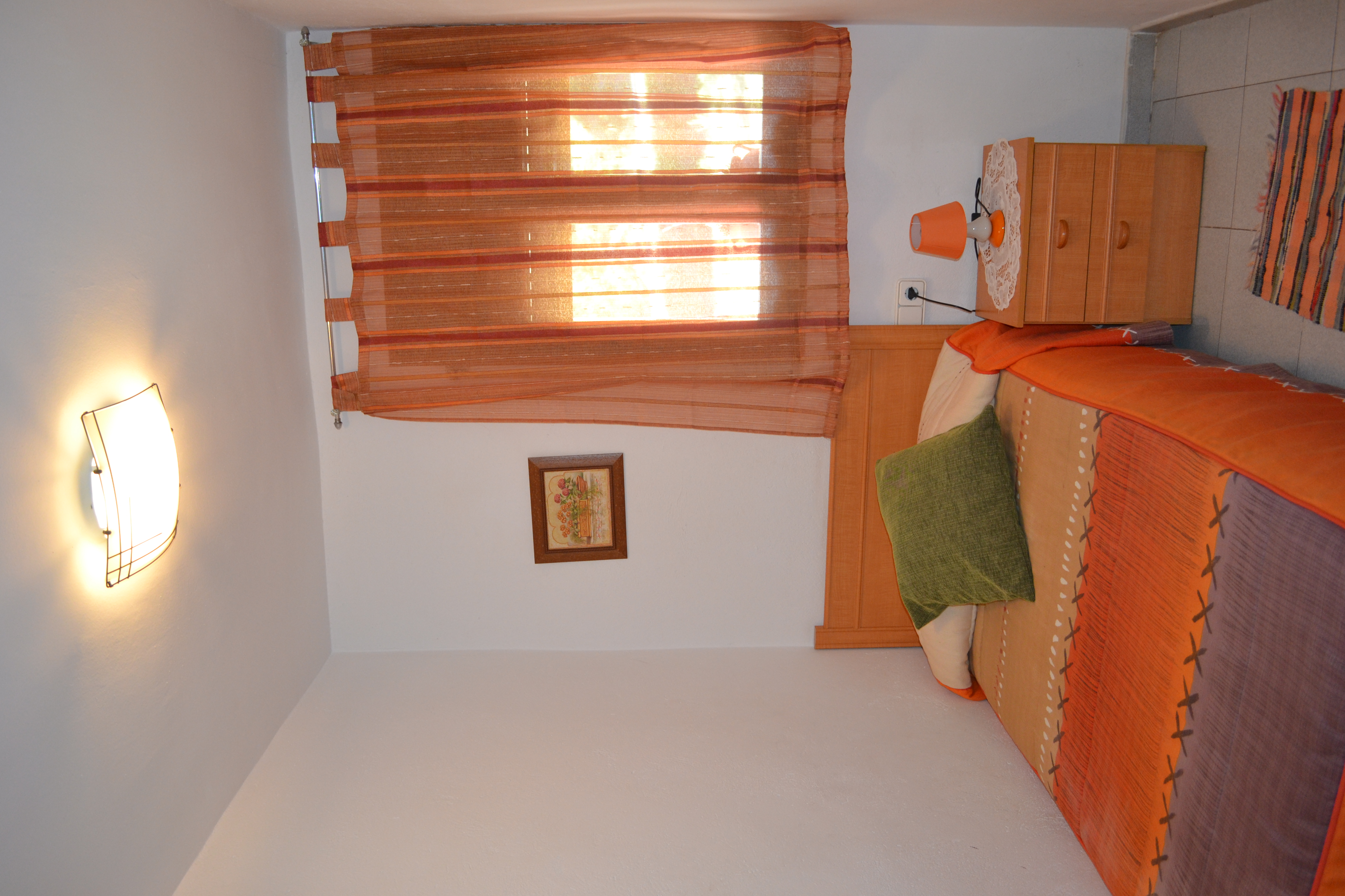 Habitació individual de l'apartament inferior